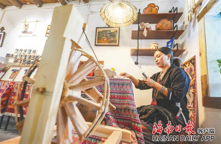用藝術點亮海南鄉村